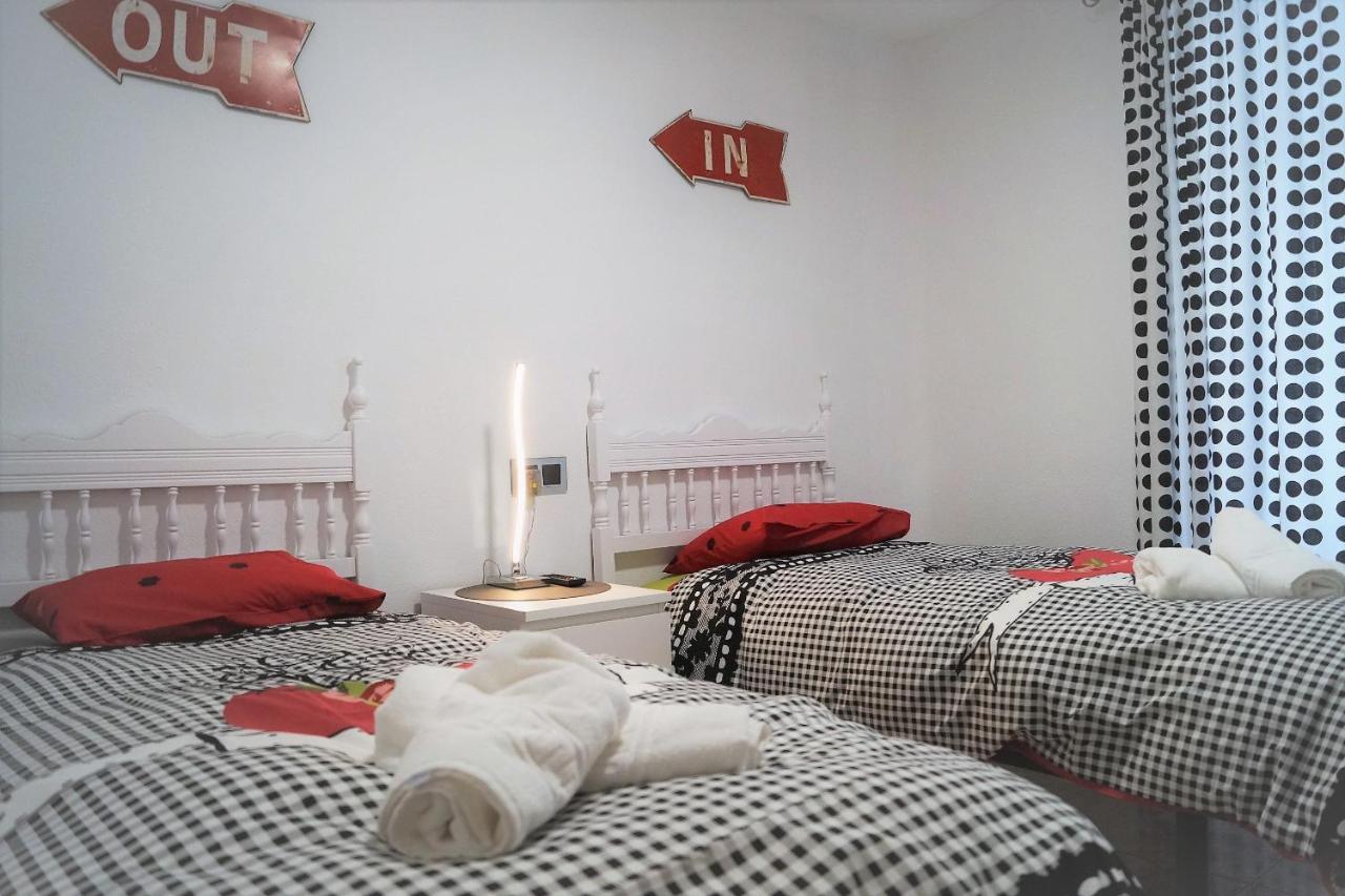 Casa Campanilla Jaca Hotel Bagian luar foto