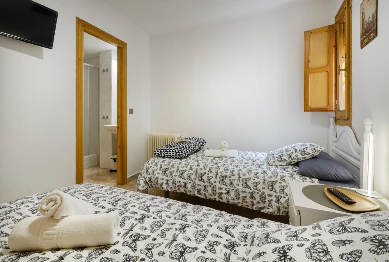 Casa Campanilla Jaca Hotel Bagian luar foto
